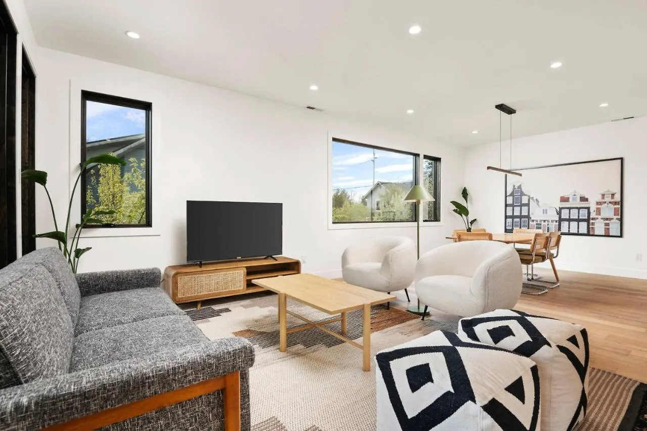 Williams Retreat Unit 1 location