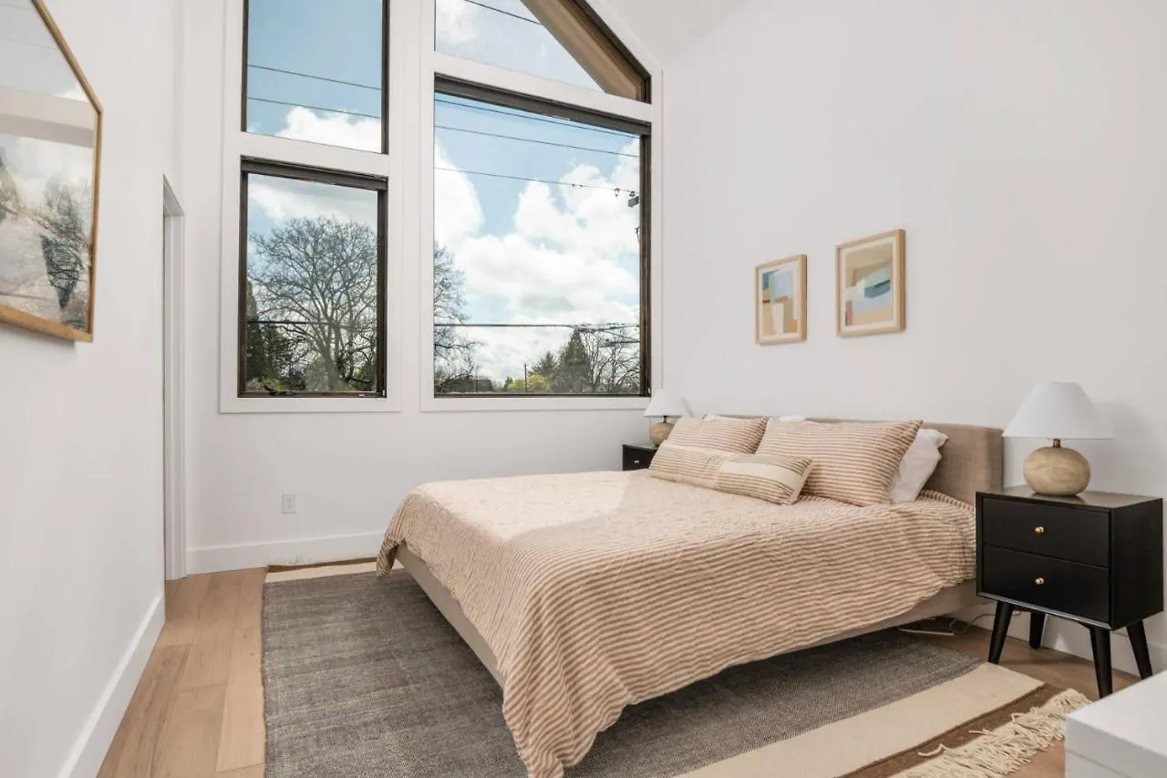 Williams Retreat Unit 1 Villa Portland Holiday home